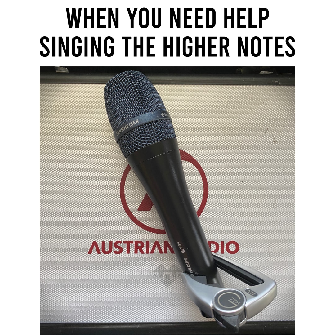 When you need Help singing the higher notes - Incolide